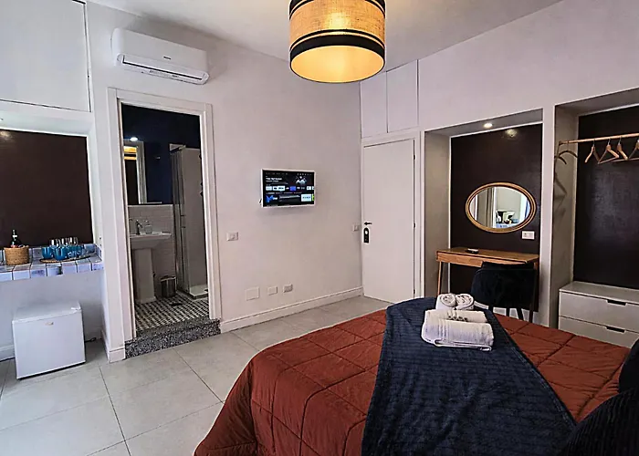Pensjonat Iaio Testaccio Retro 4*